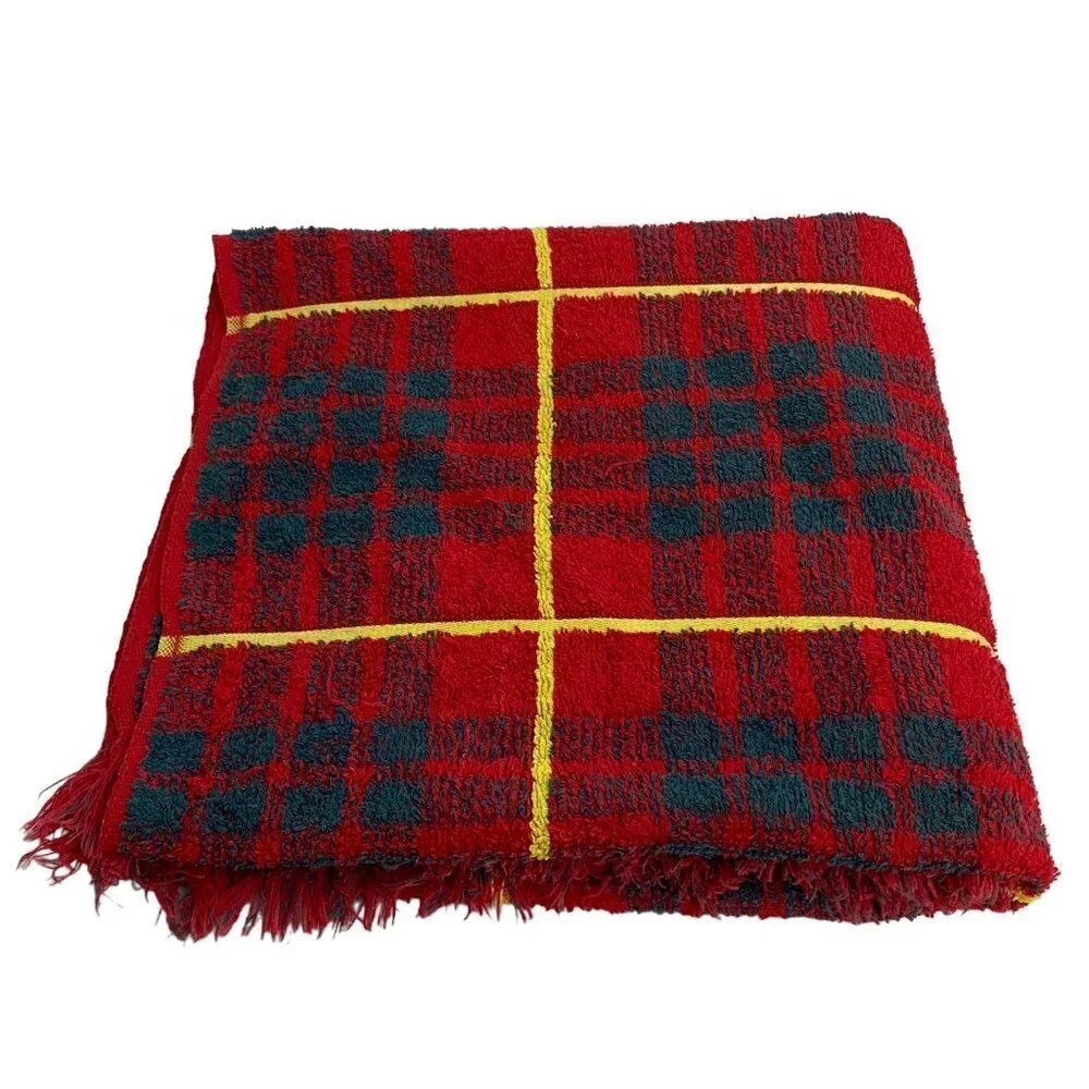 Vintage Plaid Towel Finley's Made in Scotland Holiday Red Green 21x38